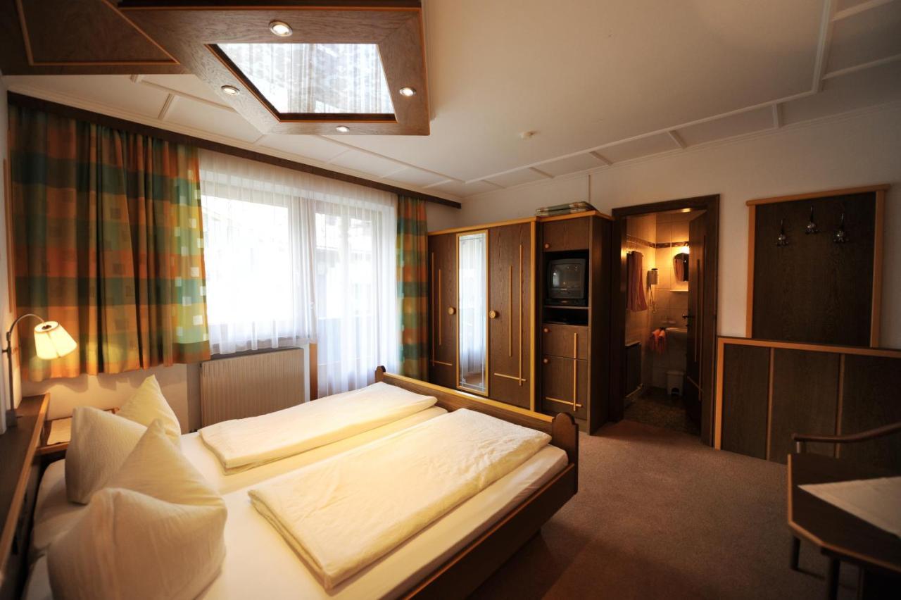 Hotel Garni Landhaus Platzer Zell am Ziller Oda fotoğraf