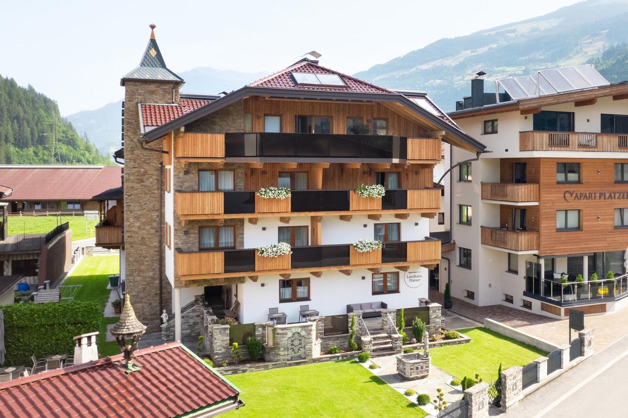 Hotel Garni Landhaus Platzer Zell am Ziller Dış mekan fotoğraf
