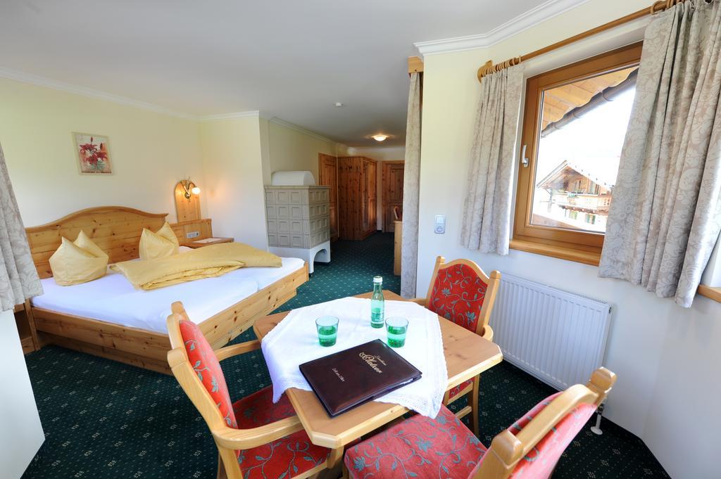 Hotel Garni Landhaus Platzer Zell am Ziller Dış mekan fotoğraf