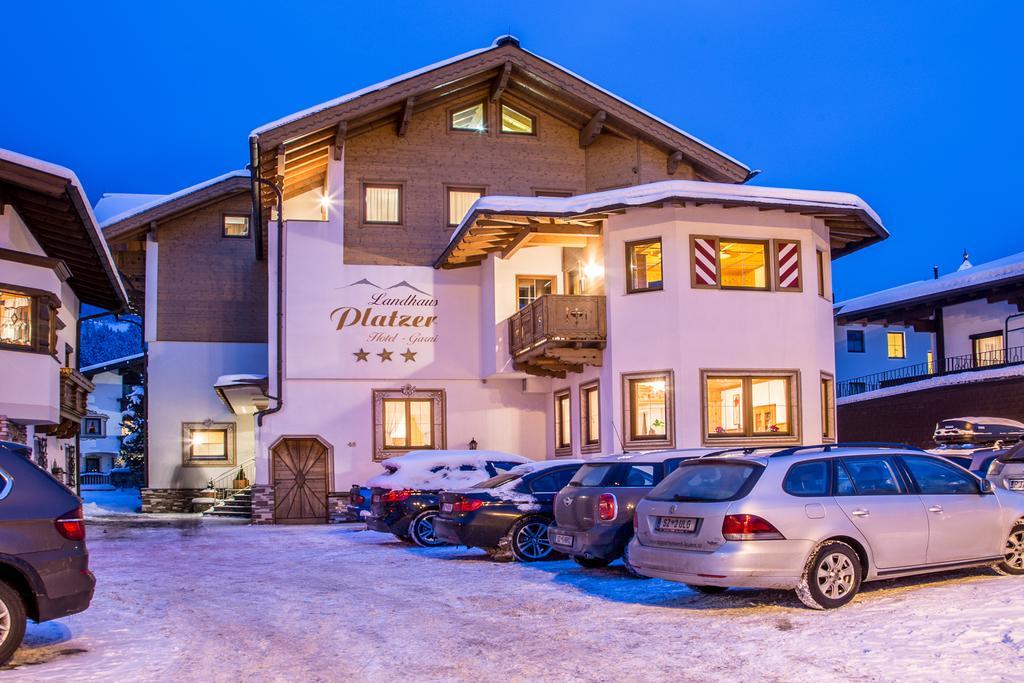 Hotel Garni Landhaus Platzer Zell am Ziller Dış mekan fotoğraf