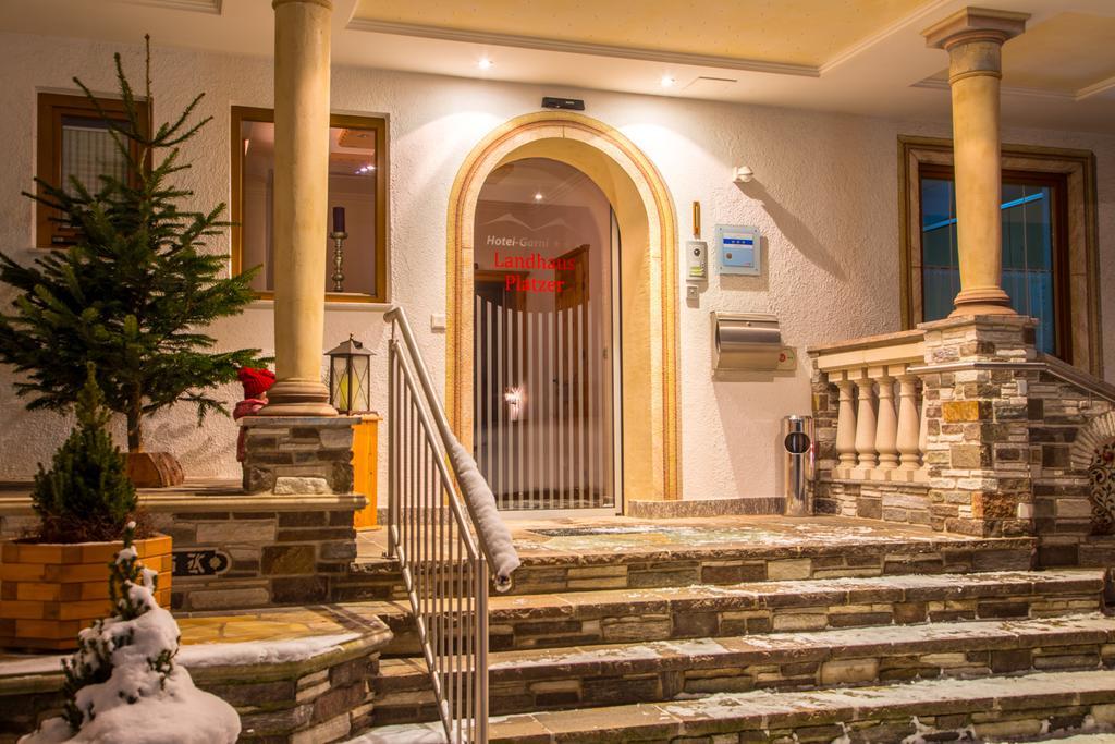 Hotel Garni Landhaus Platzer Zell am Ziller Dış mekan fotoğraf